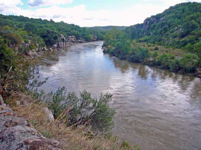 Fluss Ardèche bei Balazuc